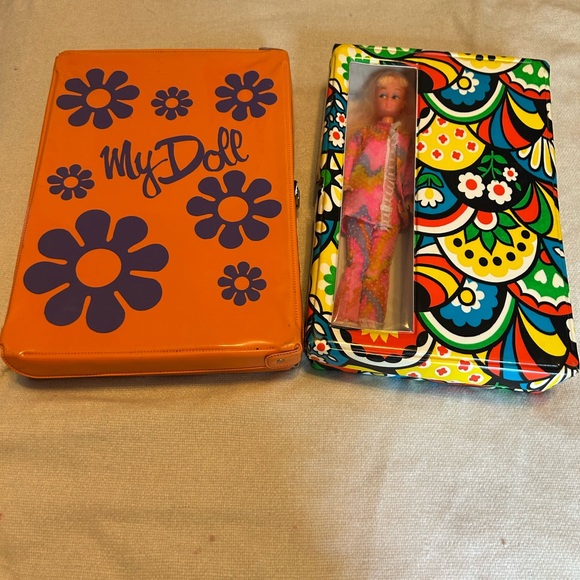 Barbie Other - Vintage Barbie clone lot